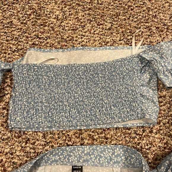 Shein Blue Floral Wrap skirt and off the shoulder top SET - X-SMALL - Picture 5 of 6